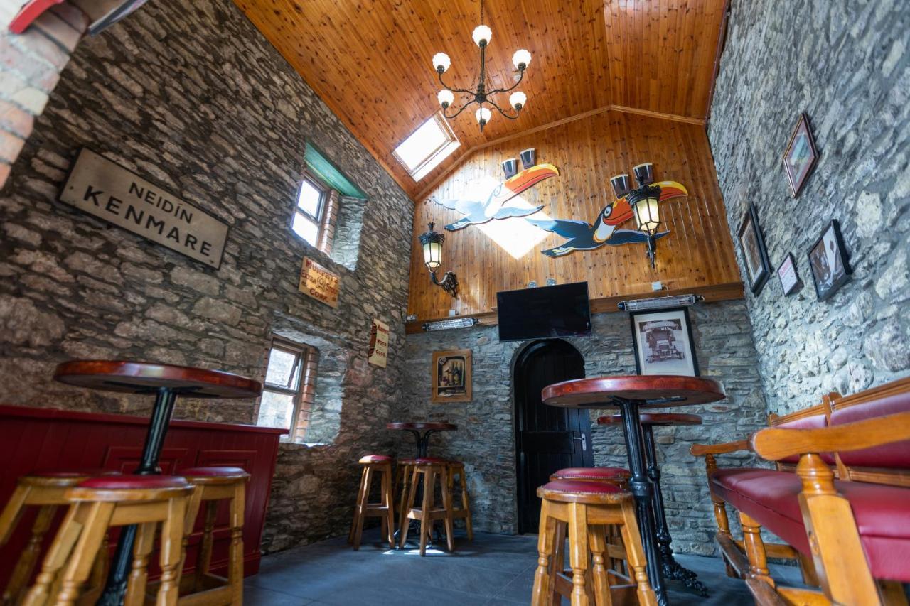 The Wander Inn Bar & Accommodation Kenmare Kültér fotó